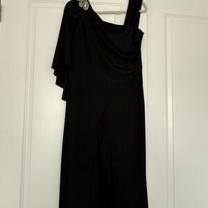 Elegant Black One-Shoulder Jumpsuit